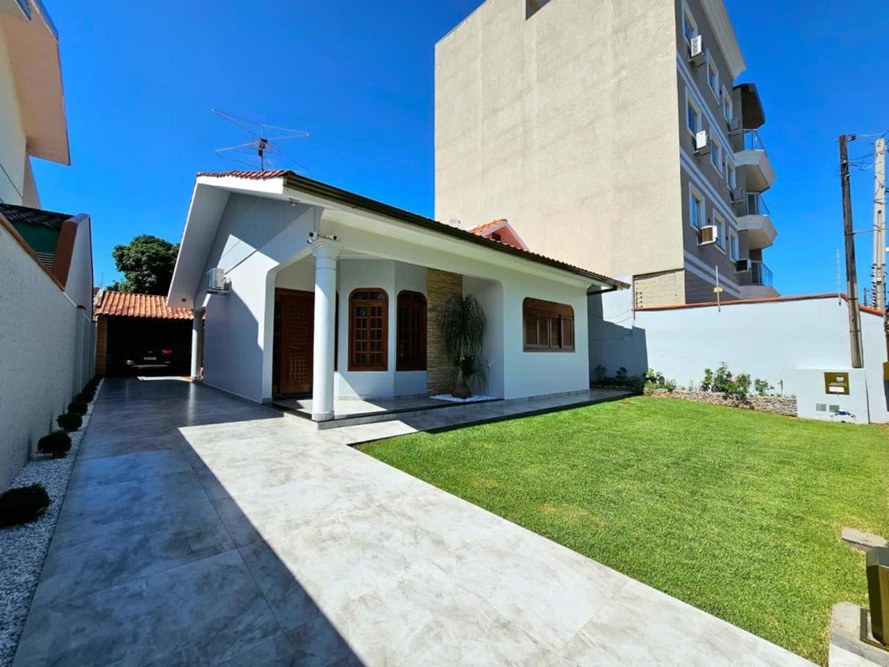 הוילה Casa De Ferias Em פוז דו איגואסו מראה חיצוני תמונה